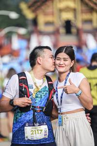 BIB: 2117, 430, 210
                            <button type="button" onclick="openModal(22713232)" class="btn btn-primary btn-sm float-right btn-popup" data-toggle="modal" data-target=".modal-high-quality">
                        <i class="fas fa-shopping-cart"></i> Add to Cart
                    </button>
                                            <button type="button" onclick="isThisMe(22713232, true)" class="btn btn-success btn-sm float-right btn-popup btn-isme hidden" data-toggle="tooltip" data-placement="bottom" title="นี่คือรูปของคุณใช่ไหม คลิกที่นี่เพื่อเอาเข้าอัลบั้ม">
                        <i class="fas fa-plus"></i> Add to album
                    </button>
                    <button type="button" onclick="isThisMe(22713232, false)" class="btn btn-warning btn-sm float-right btn-popup btn-isnotme hidden">
                        <i class="fas fa-ban"></i> Remove from album
                    </button>