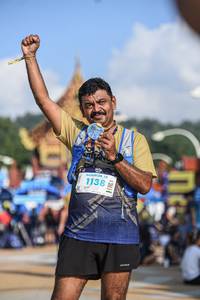 BIB: 1138, 1381
                            <button type="button" onclick="openModal(22709578)" class="btn btn-primary btn-sm float-right btn-popup" data-toggle="modal" data-target=".modal-high-quality">
                        <i class="fas fa-shopping-cart"></i> Add to Cart
                    </button>
                                            <button type="button" onclick="isThisMe(22709578, true)" class="btn btn-success btn-sm float-right btn-popup btn-isme hidden" data-toggle="tooltip" data-placement="bottom" title="นี่คือรูปของคุณใช่ไหม คลิกที่นี่เพื่อเอาเข้าอัลบั้ม">
                        <i class="fas fa-plus"></i> Add to album
                    </button>
                    <button type="button" onclick="isThisMe(22709578, false)" class="btn btn-warning btn-sm float-right btn-popup btn-isnotme hidden">
                        <i class="fas fa-ban"></i> Remove from album
                    </button>