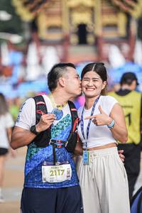 BIB: 2117
                            <button type="button" onclick="openModal(22713090)" class="btn btn-primary btn-sm float-right btn-popup" data-toggle="modal" data-target=".modal-high-quality">
                        <i class="fas fa-shopping-cart"></i> Add to Cart
                    </button>
                                            <button type="button" onclick="isThisMe(22713090, true)" class="btn btn-success btn-sm float-right btn-popup btn-isme hidden" data-toggle="tooltip" data-placement="bottom" title="นี่คือรูปของคุณใช่ไหม คลิกที่นี่เพื่อเอาเข้าอัลบั้ม">
                        <i class="fas fa-plus"></i> Add to album
                    </button>
                    <button type="button" onclick="isThisMe(22713090, false)" class="btn btn-warning btn-sm float-right btn-popup btn-isnotme hidden">
                        <i class="fas fa-ban"></i> Remove from album
                    </button>