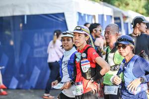 BIB: 201, 829, 1035
                            <button type="button" onclick="openModal(22704515)" class="btn btn-primary btn-sm float-right btn-popup" data-toggle="modal" data-target=".modal-high-quality">
                        <i class="fas fa-shopping-cart"></i> Add to Cart
                    </button>
                                            <button type="button" onclick="isThisMe(22704515, true)" class="btn btn-success btn-sm float-right btn-popup btn-isme hidden" data-toggle="tooltip" data-placement="bottom" title="นี่คือรูปของคุณใช่ไหม คลิกที่นี่เพื่อเอาเข้าอัลบั้ม">
                        <i class="fas fa-plus"></i> Add to album
                    </button>
                    <button type="button" onclick="isThisMe(22704515, false)" class="btn btn-warning btn-sm float-right btn-popup btn-isnotme hidden">
                        <i class="fas fa-ban"></i> Remove from album
                    </button>