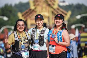 BIB: 1292, 340, 1351
                            <button type="button" onclick="openModal(22715236)" class="btn btn-primary btn-sm float-right btn-popup" data-toggle="modal" data-target=".modal-high-quality">
                        <i class="fas fa-shopping-cart"></i> Add to Cart
                    </button>
                                            <button type="button" onclick="isThisMe(22715236, true)" class="btn btn-success btn-sm float-right btn-popup btn-isme hidden" data-toggle="tooltip" data-placement="bottom" title="นี่คือรูปของคุณใช่ไหม คลิกที่นี่เพื่อเอาเข้าอัลบั้ม">
                        <i class="fas fa-plus"></i> Add to album
                    </button>
                    <button type="button" onclick="isThisMe(22715236, false)" class="btn btn-warning btn-sm float-right btn-popup btn-isnotme hidden">
                        <i class="fas fa-ban"></i> Remove from album
                    </button>