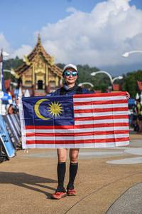 BIB: 
                            <button type="button" onclick="openModal(22709831)" class="btn btn-primary btn-sm float-right btn-popup" data-toggle="modal" data-target=".modal-high-quality">
                        <i class="fas fa-shopping-cart"></i> Add to Cart
                    </button>
                                            <button type="button" onclick="isThisMe(22709831, true)" class="btn btn-success btn-sm float-right btn-popup btn-isme hidden" data-toggle="tooltip" data-placement="bottom" title="นี่คือรูปของคุณใช่ไหม คลิกที่นี่เพื่อเอาเข้าอัลบั้ม">
                        <i class="fas fa-plus"></i> Add to album
                    </button>
                    <button type="button" onclick="isThisMe(22709831, false)" class="btn btn-warning btn-sm float-right btn-popup btn-isnotme hidden">
                        <i class="fas fa-ban"></i> Remove from album
                    </button>