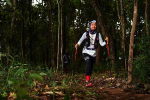 BIB: 9463
                            <button type="button" onclick="openModal(22520426)" class="btn btn-primary btn-sm float-right btn-popup" data-toggle="modal" data-target=".modal-high-quality">
                        <i class="fas fa-shopping-cart"></i> Add to Cart
                    </button>
                                            <button type="button" onclick="isThisMe(22520426, true)" class="btn btn-success btn-sm float-right btn-popup btn-isme hidden" data-toggle="tooltip" data-placement="bottom" title="นี่คือรูปของคุณใช่ไหม คลิกที่นี่เพื่อเอาเข้าอัลบั้ม">
                        <i class="fas fa-plus"></i> Add to album
                    </button>
                    <button type="button" onclick="isThisMe(22520426, false)" class="btn btn-warning btn-sm float-right btn-popup btn-isnotme hidden">
                        <i class="fas fa-ban"></i> Remove from album
                    </button>