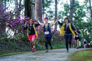 BIB: 2012
                            <button type="button" onclick="openModal(22737053)" class="btn btn-primary btn-sm float-right btn-popup" data-toggle="modal" data-target=".modal-high-quality">
                        <i class="fas fa-shopping-cart"></i> Add to Cart
                    </button>
                                            <button type="button" onclick="isThisMe(22737053, true)" class="btn btn-success btn-sm float-right btn-popup btn-isme hidden" data-toggle="tooltip" data-placement="bottom" title="นี่คือรูปของคุณใช่ไหม คลิกที่นี่เพื่อเอาเข้าอัลบั้ม">
                        <i class="fas fa-plus"></i> Add to album
                    </button>
                    <button type="button" onclick="isThisMe(22737053, false)" class="btn btn-warning btn-sm float-right btn-popup btn-isnotme hidden">
                        <i class="fas fa-ban"></i> Remove from album
                    </button>