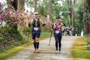 BIB: 2424, 3002
                            <button type="button" onclick="openModal(22738596)" class="btn btn-primary btn-sm float-right btn-popup" data-toggle="modal" data-target=".modal-high-quality">
                        <i class="fas fa-shopping-cart"></i> Add to Cart
                    </button>
                                            <button type="button" onclick="isThisMe(22738596, true)" class="btn btn-success btn-sm float-right btn-popup btn-isme hidden" data-toggle="tooltip" data-placement="bottom" title="นี่คือรูปของคุณใช่ไหม คลิกที่นี่เพื่อเอาเข้าอัลบั้ม">
                        <i class="fas fa-plus"></i> Add to album
                    </button>
                    <button type="button" onclick="isThisMe(22738596, false)" class="btn btn-warning btn-sm float-right btn-popup btn-isnotme hidden">
                        <i class="fas fa-ban"></i> Remove from album
                    </button>