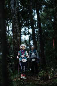 BIB: 5850
                            <button type="button" onclick="openModal(22529781)" class="btn btn-primary btn-sm float-right btn-popup" data-toggle="modal" data-target=".modal-high-quality">
                        <i class="fas fa-shopping-cart"></i> Add to Cart
                    </button>
                                            <button type="button" onclick="isThisMe(22529781, true)" class="btn btn-success btn-sm float-right btn-popup btn-isme hidden" data-toggle="tooltip" data-placement="bottom" title="นี่คือรูปของคุณใช่ไหม คลิกที่นี่เพื่อเอาเข้าอัลบั้ม">
                        <i class="fas fa-plus"></i> Add to album
                    </button>
                    <button type="button" onclick="isThisMe(22529781, false)" class="btn btn-warning btn-sm float-right btn-popup btn-isnotme hidden">
                        <i class="fas fa-ban"></i> Remove from album
                    </button>