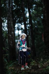 BIB: 5850
                            <button type="button" onclick="openModal(22529778)" class="btn btn-primary btn-sm float-right btn-popup" data-toggle="modal" data-target=".modal-high-quality">
                        <i class="fas fa-shopping-cart"></i> Add to Cart
                    </button>
                                            <button type="button" onclick="isThisMe(22529778, true)" class="btn btn-success btn-sm float-right btn-popup btn-isme hidden" data-toggle="tooltip" data-placement="bottom" title="นี่คือรูปของคุณใช่ไหม คลิกที่นี่เพื่อเอาเข้าอัลบั้ม">
                        <i class="fas fa-plus"></i> Add to album
                    </button>
                    <button type="button" onclick="isThisMe(22529778, false)" class="btn btn-warning btn-sm float-right btn-popup btn-isnotme hidden">
                        <i class="fas fa-ban"></i> Remove from album
                    </button>