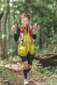 BIB: 137
                            <button type="button" onclick="openModal(22412811)" class="btn btn-primary btn-sm float-right btn-popup" data-toggle="modal" data-target=".modal-high-quality">
                        <i class="fas fa-shopping-cart"></i> Add to Cart
                    </button>
                                            <button type="button" onclick="isThisMe(22412811, true)" class="btn btn-success btn-sm float-right btn-popup btn-isme hidden" data-toggle="tooltip" data-placement="bottom" title="นี่คือรูปของคุณใช่ไหม คลิกที่นี่เพื่อเอาเข้าอัลบั้ม">
                        <i class="fas fa-plus"></i> Add to album
                    </button>
                    <button type="button" onclick="isThisMe(22412811, false)" class="btn btn-warning btn-sm float-right btn-popup btn-isnotme hidden">
                        <i class="fas fa-ban"></i> Remove from album
                    </button>