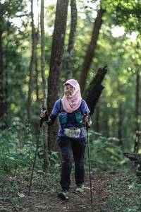 BIB: 2318
                            <button type="button" onclick="openModal(22561197)" class="btn btn-primary btn-sm float-right btn-popup" data-toggle="modal" data-target=".modal-high-quality">
                        <i class="fas fa-shopping-cart"></i> Add to Cart
                    </button>
                                            <button type="button" onclick="isThisMe(22561197, true)" class="btn btn-success btn-sm float-right btn-popup btn-isme hidden" data-toggle="tooltip" data-placement="bottom" title="นี่คือรูปของคุณใช่ไหม คลิกที่นี่เพื่อเอาเข้าอัลบั้ม">
                        <i class="fas fa-plus"></i> Add to album
                    </button>
                    <button type="button" onclick="isThisMe(22561197, false)" class="btn btn-warning btn-sm float-right btn-popup btn-isnotme hidden">
                        <i class="fas fa-ban"></i> Remove from album
                    </button>