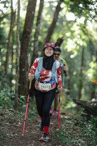 BIB: 2422
                            <button type="button" onclick="openModal(22559983)" class="btn btn-primary btn-sm float-right btn-popup" data-toggle="modal" data-target=".modal-high-quality">
                        <i class="fas fa-shopping-cart"></i> Add to Cart
                    </button>
                                            <button type="button" onclick="isThisMe(22559983, true)" class="btn btn-success btn-sm float-right btn-popup btn-isme hidden" data-toggle="tooltip" data-placement="bottom" title="นี่คือรูปของคุณใช่ไหม คลิกที่นี่เพื่อเอาเข้าอัลบั้ม">
                        <i class="fas fa-plus"></i> Add to album
                    </button>
                    <button type="button" onclick="isThisMe(22559983, false)" class="btn btn-warning btn-sm float-right btn-popup btn-isnotme hidden">
                        <i class="fas fa-ban"></i> Remove from album
                    </button>