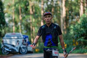 BIB: 809
                            <button type="button" onclick="openModal(22457429)" class="btn btn-primary btn-sm float-right btn-popup" data-toggle="modal" data-target=".modal-high-quality">
                        <i class="fas fa-shopping-cart"></i> Add to Cart
                    </button>
                                            <button type="button" onclick="isThisMe(22457429, true)" class="btn btn-success btn-sm float-right btn-popup btn-isme hidden" data-toggle="tooltip" data-placement="bottom" title="นี่คือรูปของคุณใช่ไหม คลิกที่นี่เพื่อเอาเข้าอัลบั้ม">
                        <i class="fas fa-plus"></i> Add to album
                    </button>
                    <button type="button" onclick="isThisMe(22457429, false)" class="btn btn-warning btn-sm float-right btn-popup btn-isnotme hidden">
                        <i class="fas fa-ban"></i> Remove from album
                    </button>