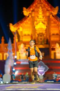 BIB: 2505
                            <button type="button" onclick="openModal(22569213)" class="btn btn-primary btn-sm float-right btn-popup" data-toggle="modal" data-target=".modal-high-quality">
                        <i class="fas fa-shopping-cart"></i> Add to Cart
                    </button>
                                            <button type="button" onclick="isThisMe(22569213, true)" class="btn btn-success btn-sm float-right btn-popup btn-isme hidden" data-toggle="tooltip" data-placement="bottom" title="นี่คือรูปของคุณใช่ไหม คลิกที่นี่เพื่อเอาเข้าอัลบั้ม">
                        <i class="fas fa-plus"></i> Add to album
                    </button>
                    <button type="button" onclick="isThisMe(22569213, false)" class="btn btn-warning btn-sm float-right btn-popup btn-isnotme hidden">
                        <i class="fas fa-ban"></i> Remove from album
                    </button>