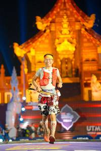 BIB: 630
                            <button type="button" onclick="openModal(22568433)" class="btn btn-primary btn-sm float-right btn-popup" data-toggle="modal" data-target=".modal-high-quality">
                        <i class="fas fa-shopping-cart"></i> Add to Cart
                    </button>
                                            <button type="button" onclick="isThisMe(22568433, true)" class="btn btn-success btn-sm float-right btn-popup btn-isme hidden" data-toggle="tooltip" data-placement="bottom" title="นี่คือรูปของคุณใช่ไหม คลิกที่นี่เพื่อเอาเข้าอัลบั้ม">
                        <i class="fas fa-plus"></i> Add to album
                    </button>
                    <button type="button" onclick="isThisMe(22568433, false)" class="btn btn-warning btn-sm float-right btn-popup btn-isnotme hidden">
                        <i class="fas fa-ban"></i> Remove from album
                    </button>