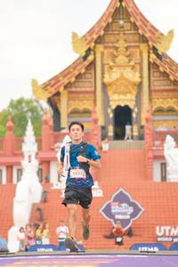 BIB: 5423
                            <button type="button" onclick="openModal(22560128)" class="btn btn-primary btn-sm float-right btn-popup" data-toggle="modal" data-target=".modal-high-quality">
                        <i class="fas fa-shopping-cart"></i> Add to Cart
                    </button>
                                            <button type="button" onclick="isThisMe(22560128, true)" class="btn btn-success btn-sm float-right btn-popup btn-isme hidden" data-toggle="tooltip" data-placement="bottom" title="นี่คือรูปของคุณใช่ไหม คลิกที่นี่เพื่อเอาเข้าอัลบั้ม">
                        <i class="fas fa-plus"></i> Add to album
                    </button>
                    <button type="button" onclick="isThisMe(22560128, false)" class="btn btn-warning btn-sm float-right btn-popup btn-isnotme hidden">
                        <i class="fas fa-ban"></i> Remove from album
                    </button>