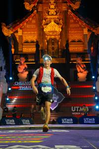 BIB: 9709
                            <button type="button" onclick="openModal(22650213)" class="btn btn-primary btn-sm float-right btn-popup" data-toggle="modal" data-target=".modal-high-quality">
                        <i class="fas fa-shopping-cart"></i> Add to Cart
                    </button>
                                            <button type="button" onclick="isThisMe(22650213, true)" class="btn btn-success btn-sm float-right btn-popup btn-isme hidden" data-toggle="tooltip" data-placement="bottom" title="นี่คือรูปของคุณใช่ไหม คลิกที่นี่เพื่อเอาเข้าอัลบั้ม">
                        <i class="fas fa-plus"></i> Add to album
                    </button>
                    <button type="button" onclick="isThisMe(22650213, false)" class="btn btn-warning btn-sm float-right btn-popup btn-isnotme hidden">
                        <i class="fas fa-ban"></i> Remove from album
                    </button>