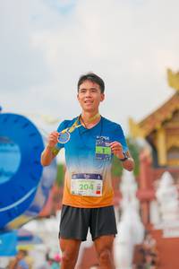 BIB: 204
                            <button type="button" onclick="openModal(22546191)" class="btn btn-primary btn-sm float-right btn-popup" data-toggle="modal" data-target=".modal-high-quality">
                        <i class="fas fa-shopping-cart"></i> Add to Cart
                    </button>
                                            <button type="button" onclick="isThisMe(22546191, true)" class="btn btn-success btn-sm float-right btn-popup btn-isme hidden" data-toggle="tooltip" data-placement="bottom" title="นี่คือรูปของคุณใช่ไหม คลิกที่นี่เพื่อเอาเข้าอัลบั้ม">
                        <i class="fas fa-plus"></i> Add to album
                    </button>
                    <button type="button" onclick="isThisMe(22546191, false)" class="btn btn-warning btn-sm float-right btn-popup btn-isnotme hidden">
                        <i class="fas fa-ban"></i> Remove from album
                    </button>