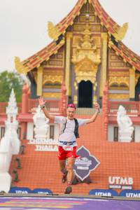 BIB: 5090
                            <button type="button" onclick="openModal(22536231)" class="btn btn-primary btn-sm float-right btn-popup" data-toggle="modal" data-target=".modal-high-quality">
                        <i class="fas fa-shopping-cart"></i> Add to Cart
                    </button>
                                            <button type="button" onclick="isThisMe(22536231, true)" class="btn btn-success btn-sm float-right btn-popup btn-isme hidden" data-toggle="tooltip" data-placement="bottom" title="นี่คือรูปของคุณใช่ไหม คลิกที่นี่เพื่อเอาเข้าอัลบั้ม">
                        <i class="fas fa-plus"></i> Add to album
                    </button>
                    <button type="button" onclick="isThisMe(22536231, false)" class="btn btn-warning btn-sm float-right btn-popup btn-isnotme hidden">
                        <i class="fas fa-ban"></i> Remove from album
                    </button>