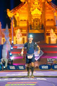 BIB: 5802
                            <button type="button" onclick="openModal(22579675)" class="btn btn-primary btn-sm float-right btn-popup" data-toggle="modal" data-target=".modal-high-quality">
                        <i class="fas fa-shopping-cart"></i> Add to Cart
                    </button>
                                            <button type="button" onclick="isThisMe(22579675, true)" class="btn btn-success btn-sm float-right btn-popup btn-isme hidden" data-toggle="tooltip" data-placement="bottom" title="นี่คือรูปของคุณใช่ไหม คลิกที่นี่เพื่อเอาเข้าอัลบั้ม">
                        <i class="fas fa-plus"></i> Add to album
                    </button>
                    <button type="button" onclick="isThisMe(22579675, false)" class="btn btn-warning btn-sm float-right btn-popup btn-isnotme hidden">
                        <i class="fas fa-ban"></i> Remove from album
                    </button>