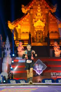 BIB: 6243
                            <button type="button" onclick="openModal(22650716)" class="btn btn-primary btn-sm float-right btn-popup" data-toggle="modal" data-target=".modal-high-quality">
                        <i class="fas fa-shopping-cart"></i> Add to Cart
                    </button>
                                            <button type="button" onclick="isThisMe(22650716, true)" class="btn btn-success btn-sm float-right btn-popup btn-isme hidden" data-toggle="tooltip" data-placement="bottom" title="นี่คือรูปของคุณใช่ไหม คลิกที่นี่เพื่อเอาเข้าอัลบั้ม">
                        <i class="fas fa-plus"></i> Add to album
                    </button>
                    <button type="button" onclick="isThisMe(22650716, false)" class="btn btn-warning btn-sm float-right btn-popup btn-isnotme hidden">
                        <i class="fas fa-ban"></i> Remove from album
                    </button>