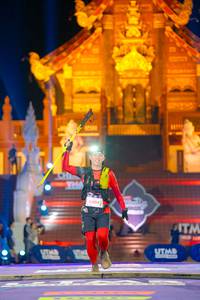 BIB: 6404, 
                            <button type="button" onclick="openModal(22646391)" class="btn btn-primary btn-sm float-right btn-popup" data-toggle="modal" data-target=".modal-high-quality">
                        <i class="fas fa-shopping-cart"></i> Add to Cart
                    </button>
                                            <button type="button" onclick="isThisMe(22646391, true)" class="btn btn-success btn-sm float-right btn-popup btn-isme hidden" data-toggle="tooltip" data-placement="bottom" title="นี่คือรูปของคุณใช่ไหม คลิกที่นี่เพื่อเอาเข้าอัลบั้ม">
                        <i class="fas fa-plus"></i> Add to album
                    </button>
                    <button type="button" onclick="isThisMe(22646391, false)" class="btn btn-warning btn-sm float-right btn-popup btn-isnotme hidden">
                        <i class="fas fa-ban"></i> Remove from album
                    </button>