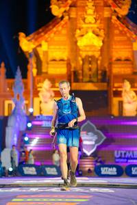 BIB: 850
                            <button type="button" onclick="openModal(22644819)" class="btn btn-primary btn-sm float-right btn-popup" data-toggle="modal" data-target=".modal-high-quality">
                        <i class="fas fa-shopping-cart"></i> Add to Cart
                    </button>
                                            <button type="button" onclick="isThisMe(22644819, true)" class="btn btn-success btn-sm float-right btn-popup btn-isme hidden" data-toggle="tooltip" data-placement="bottom" title="นี่คือรูปของคุณใช่ไหม คลิกที่นี่เพื่อเอาเข้าอัลบั้ม">
                        <i class="fas fa-plus"></i> Add to album
                    </button>
                    <button type="button" onclick="isThisMe(22644819, false)" class="btn btn-warning btn-sm float-right btn-popup btn-isnotme hidden">
                        <i class="fas fa-ban"></i> Remove from album
                    </button>