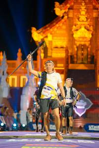 BIB: 944
                            <button type="button" onclick="openModal(22646169)" class="btn btn-primary btn-sm float-right btn-popup" data-toggle="modal" data-target=".modal-high-quality">
                        <i class="fas fa-shopping-cart"></i> Add to Cart
                    </button>
                                            <button type="button" onclick="isThisMe(22646169, true)" class="btn btn-success btn-sm float-right btn-popup btn-isme hidden" data-toggle="tooltip" data-placement="bottom" title="นี่คือรูปของคุณใช่ไหม คลิกที่นี่เพื่อเอาเข้าอัลบั้ม">
                        <i class="fas fa-plus"></i> Add to album
                    </button>
                    <button type="button" onclick="isThisMe(22646169, false)" class="btn btn-warning btn-sm float-right btn-popup btn-isnotme hidden">
                        <i class="fas fa-ban"></i> Remove from album
                    </button>