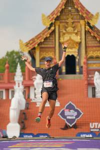 BIB: 142
                            <button type="button" onclick="openModal(22535813)" class="btn btn-primary btn-sm float-right btn-popup" data-toggle="modal" data-target=".modal-high-quality">
                        <i class="fas fa-shopping-cart"></i> Add to Cart
                    </button>
                                            <button type="button" onclick="isThisMe(22535813, true)" class="btn btn-success btn-sm float-right btn-popup btn-isme hidden" data-toggle="tooltip" data-placement="bottom" title="นี่คือรูปของคุณใช่ไหม คลิกที่นี่เพื่อเอาเข้าอัลบั้ม">
                        <i class="fas fa-plus"></i> Add to album
                    </button>
                    <button type="button" onclick="isThisMe(22535813, false)" class="btn btn-warning btn-sm float-right btn-popup btn-isnotme hidden">
                        <i class="fas fa-ban"></i> Remove from album
                    </button>