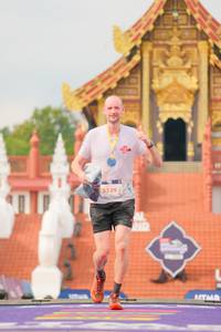 BIB: 5239
                            <button type="button" onclick="openModal(22537124)" class="btn btn-primary btn-sm float-right btn-popup" data-toggle="modal" data-target=".modal-high-quality">
                        <i class="fas fa-shopping-cart"></i> Add to Cart
                    </button>
                                            <button type="button" onclick="isThisMe(22537124, true)" class="btn btn-success btn-sm float-right btn-popup btn-isme hidden" data-toggle="tooltip" data-placement="bottom" title="นี่คือรูปของคุณใช่ไหม คลิกที่นี่เพื่อเอาเข้าอัลบั้ม">
                        <i class="fas fa-plus"></i> Add to album
                    </button>
                    <button type="button" onclick="isThisMe(22537124, false)" class="btn btn-warning btn-sm float-right btn-popup btn-isnotme hidden">
                        <i class="fas fa-ban"></i> Remove from album
                    </button>