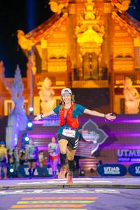 BIB: 6060
                            <button type="button" onclick="openModal(22580639)" class="btn btn-primary btn-sm float-right btn-popup" data-toggle="modal" data-target=".modal-high-quality">
                        <i class="fas fa-shopping-cart"></i> Add to Cart
                    </button>
                                            <button type="button" onclick="isThisMe(22580639, true)" class="btn btn-success btn-sm float-right btn-popup btn-isme hidden" data-toggle="tooltip" data-placement="bottom" title="นี่คือรูปของคุณใช่ไหม คลิกที่นี่เพื่อเอาเข้าอัลบั้ม">
                        <i class="fas fa-plus"></i> Add to album
                    </button>
                    <button type="button" onclick="isThisMe(22580639, false)" class="btn btn-warning btn-sm float-right btn-popup btn-isnotme hidden">
                        <i class="fas fa-ban"></i> Remove from album
                    </button>