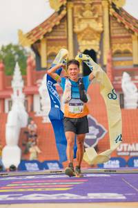 BIB: 204
                            <button type="button" onclick="openModal(22545509)" class="btn btn-primary btn-sm float-right btn-popup" data-toggle="modal" data-target=".modal-high-quality">
                        <i class="fas fa-shopping-cart"></i> Add to Cart
                    </button>
                                            <button type="button" onclick="isThisMe(22545509, true)" class="btn btn-success btn-sm float-right btn-popup btn-isme hidden" data-toggle="tooltip" data-placement="bottom" title="นี่คือรูปของคุณใช่ไหม คลิกที่นี่เพื่อเอาเข้าอัลบั้ม">
                        <i class="fas fa-plus"></i> Add to album
                    </button>
                    <button type="button" onclick="isThisMe(22545509, false)" class="btn btn-warning btn-sm float-right btn-popup btn-isnotme hidden">
                        <i class="fas fa-ban"></i> Remove from album
                    </button>