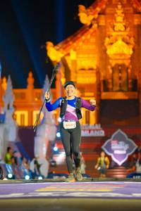 BIB: 6135
                            <button type="button" onclick="openModal(22568520)" class="btn btn-primary btn-sm float-right btn-popup" data-toggle="modal" data-target=".modal-high-quality">
                        <i class="fas fa-shopping-cart"></i> Add to Cart
                    </button>
                                            <button type="button" onclick="isThisMe(22568520, true)" class="btn btn-success btn-sm float-right btn-popup btn-isme hidden" data-toggle="tooltip" data-placement="bottom" title="นี่คือรูปของคุณใช่ไหม คลิกที่นี่เพื่อเอาเข้าอัลบั้ม">
                        <i class="fas fa-plus"></i> Add to album
                    </button>
                    <button type="button" onclick="isThisMe(22568520, false)" class="btn btn-warning btn-sm float-right btn-popup btn-isnotme hidden">
                        <i class="fas fa-ban"></i> Remove from album
                    </button>