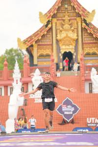 BIB: 5544
                            <button type="button" onclick="openModal(22559962)" class="btn btn-primary btn-sm float-right btn-popup" data-toggle="modal" data-target=".modal-high-quality">
                        <i class="fas fa-shopping-cart"></i> Add to Cart
                    </button>
                                            <button type="button" onclick="isThisMe(22559962, true)" class="btn btn-success btn-sm float-right btn-popup btn-isme hidden" data-toggle="tooltip" data-placement="bottom" title="นี่คือรูปของคุณใช่ไหม คลิกที่นี่เพื่อเอาเข้าอัลบั้ม">
                        <i class="fas fa-plus"></i> Add to album
                    </button>
                    <button type="button" onclick="isThisMe(22559962, false)" class="btn btn-warning btn-sm float-right btn-popup btn-isnotme hidden">
                        <i class="fas fa-ban"></i> Remove from album
                    </button>