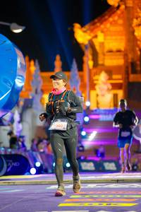 BIB: 0995
                            <button type="button" onclick="openModal(22580227)" class="btn btn-primary btn-sm float-right btn-popup" data-toggle="modal" data-target=".modal-high-quality">
                        <i class="fas fa-shopping-cart"></i> Add to Cart
                    </button>
                                            <button type="button" onclick="isThisMe(22580227, true)" class="btn btn-success btn-sm float-right btn-popup btn-isme hidden" data-toggle="tooltip" data-placement="bottom" title="นี่คือรูปของคุณใช่ไหม คลิกที่นี่เพื่อเอาเข้าอัลบั้ม">
                        <i class="fas fa-plus"></i> Add to album
                    </button>
                    <button type="button" onclick="isThisMe(22580227, false)" class="btn btn-warning btn-sm float-right btn-popup btn-isnotme hidden">
                        <i class="fas fa-ban"></i> Remove from album
                    </button>