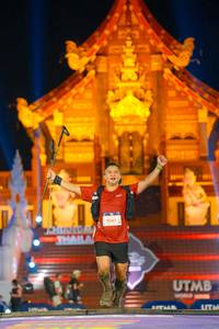 BIB: 6161
                            <button type="button" onclick="openModal(22568380)" class="btn btn-primary btn-sm float-right btn-popup" data-toggle="modal" data-target=".modal-high-quality">
                        <i class="fas fa-shopping-cart"></i> Add to Cart
                    </button>
                                            <button type="button" onclick="isThisMe(22568380, true)" class="btn btn-success btn-sm float-right btn-popup btn-isme hidden" data-toggle="tooltip" data-placement="bottom" title="นี่คือรูปของคุณใช่ไหม คลิกที่นี่เพื่อเอาเข้าอัลบั้ม">
                        <i class="fas fa-plus"></i> Add to album
                    </button>
                    <button type="button" onclick="isThisMe(22568380, false)" class="btn btn-warning btn-sm float-right btn-popup btn-isnotme hidden">
                        <i class="fas fa-ban"></i> Remove from album
                    </button>