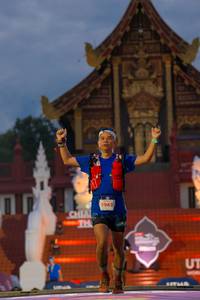 BIB: 5942, 28821
                            <button type="button" onclick="openModal(22566954)" class="btn btn-primary btn-sm float-right btn-popup" data-toggle="modal" data-target=".modal-high-quality">
                        <i class="fas fa-shopping-cart"></i> Add to Cart
                    </button>
                                            <button type="button" onclick="isThisMe(22566954, true)" class="btn btn-success btn-sm float-right btn-popup btn-isme hidden" data-toggle="tooltip" data-placement="bottom" title="นี่คือรูปของคุณใช่ไหม คลิกที่นี่เพื่อเอาเข้าอัลบั้ม">
                        <i class="fas fa-plus"></i> Add to album
                    </button>
                    <button type="button" onclick="isThisMe(22566954, false)" class="btn btn-warning btn-sm float-right btn-popup btn-isnotme hidden">
                        <i class="fas fa-ban"></i> Remove from album
                    </button>