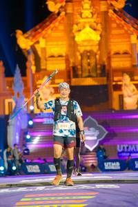 BIB: 6182
                            <button type="button" onclick="openModal(22580523)" class="btn btn-primary btn-sm float-right btn-popup" data-toggle="modal" data-target=".modal-high-quality">
                        <i class="fas fa-shopping-cart"></i> Add to Cart
                    </button>
                                            <button type="button" onclick="isThisMe(22580523, true)" class="btn btn-success btn-sm float-right btn-popup btn-isme hidden" data-toggle="tooltip" data-placement="bottom" title="นี่คือรูปของคุณใช่ไหม คลิกที่นี่เพื่อเอาเข้าอัลบั้ม">
                        <i class="fas fa-plus"></i> Add to album
                    </button>
                    <button type="button" onclick="isThisMe(22580523, false)" class="btn btn-warning btn-sm float-right btn-popup btn-isnotme hidden">
                        <i class="fas fa-ban"></i> Remove from album
                    </button>