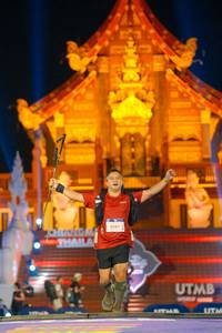 BIB: 6161
                            <button type="button" onclick="openModal(22568368)" class="btn btn-primary btn-sm float-right btn-popup" data-toggle="modal" data-target=".modal-high-quality">
                        <i class="fas fa-shopping-cart"></i> Add to Cart
                    </button>
                                            <button type="button" onclick="isThisMe(22568368, true)" class="btn btn-success btn-sm float-right btn-popup btn-isme hidden" data-toggle="tooltip" data-placement="bottom" title="นี่คือรูปของคุณใช่ไหม คลิกที่นี่เพื่อเอาเข้าอัลบั้ม">
                        <i class="fas fa-plus"></i> Add to album
                    </button>
                    <button type="button" onclick="isThisMe(22568368, false)" class="btn btn-warning btn-sm float-right btn-popup btn-isnotme hidden">
                        <i class="fas fa-ban"></i> Remove from album
                    </button>