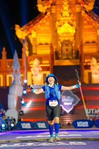 BIB: 6223
                            <button type="button" onclick="openModal(22579056)" class="btn btn-primary btn-sm float-right btn-popup" data-toggle="modal" data-target=".modal-high-quality">
                        <i class="fas fa-shopping-cart"></i> Add to Cart
                    </button>
                                            <button type="button" onclick="isThisMe(22579056, true)" class="btn btn-success btn-sm float-right btn-popup btn-isme hidden" data-toggle="tooltip" data-placement="bottom" title="นี่คือรูปของคุณใช่ไหม คลิกที่นี่เพื่อเอาเข้าอัลบั้ม">
                        <i class="fas fa-plus"></i> Add to album
                    </button>
                    <button type="button" onclick="isThisMe(22579056, false)" class="btn btn-warning btn-sm float-right btn-popup btn-isnotme hidden">
                        <i class="fas fa-ban"></i> Remove from album
                    </button>