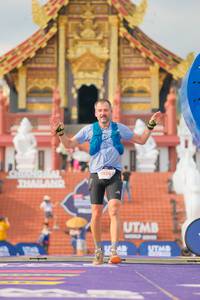 BIB: 5139
                            <button type="button" onclick="openModal(22542900)" class="btn btn-primary btn-sm float-right btn-popup" data-toggle="modal" data-target=".modal-high-quality">
                        <i class="fas fa-shopping-cart"></i> Add to Cart
                    </button>
                                            <button type="button" onclick="isThisMe(22542900, true)" class="btn btn-success btn-sm float-right btn-popup btn-isme hidden" data-toggle="tooltip" data-placement="bottom" title="นี่คือรูปของคุณใช่ไหม คลิกที่นี่เพื่อเอาเข้าอัลบั้ม">
                        <i class="fas fa-plus"></i> Add to album
                    </button>
                    <button type="button" onclick="isThisMe(22542900, false)" class="btn btn-warning btn-sm float-right btn-popup btn-isnotme hidden">
                        <i class="fas fa-ban"></i> Remove from album
                    </button>