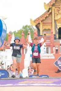 BIB: 1800, 5619
                            <button type="button" onclick="openModal(22557179)" class="btn btn-primary btn-sm float-right btn-popup" data-toggle="modal" data-target=".modal-high-quality">
                        <i class="fas fa-shopping-cart"></i> Add to Cart
                    </button>
                                            <button type="button" onclick="isThisMe(22557179, true)" class="btn btn-success btn-sm float-right btn-popup btn-isme hidden" data-toggle="tooltip" data-placement="bottom" title="นี่คือรูปของคุณใช่ไหม คลิกที่นี่เพื่อเอาเข้าอัลบั้ม">
                        <i class="fas fa-plus"></i> Add to album
                    </button>
                    <button type="button" onclick="isThisMe(22557179, false)" class="btn btn-warning btn-sm float-right btn-popup btn-isnotme hidden">
                        <i class="fas fa-ban"></i> Remove from album
                    </button>