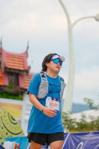 BIB: 5351
                            <button type="button" onclick="openModal(22555103)" class="btn btn-primary btn-sm float-right btn-popup" data-toggle="modal" data-target=".modal-high-quality">
                        <i class="fas fa-shopping-cart"></i> Add to Cart
                    </button>
                                            <button type="button" onclick="isThisMe(22555103, true)" class="btn btn-success btn-sm float-right btn-popup btn-isme hidden" data-toggle="tooltip" data-placement="bottom" title="นี่คือรูปของคุณใช่ไหม คลิกที่นี่เพื่อเอาเข้าอัลบั้ม">
                        <i class="fas fa-plus"></i> Add to album
                    </button>
                    <button type="button" onclick="isThisMe(22555103, false)" class="btn btn-warning btn-sm float-right btn-popup btn-isnotme hidden">
                        <i class="fas fa-ban"></i> Remove from album
                    </button>