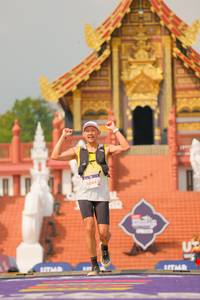 BIB: 5044
                            <button type="button" onclick="openModal(22530478)" class="btn btn-primary btn-sm float-right btn-popup" data-toggle="modal" data-target=".modal-high-quality">
                        <i class="fas fa-shopping-cart"></i> Add to Cart
                    </button>
                                            <button type="button" onclick="isThisMe(22530478, true)" class="btn btn-success btn-sm float-right btn-popup btn-isme hidden" data-toggle="tooltip" data-placement="bottom" title="นี่คือรูปของคุณใช่ไหม คลิกที่นี่เพื่อเอาเข้าอัลบั้ม">
                        <i class="fas fa-plus"></i> Add to album
                    </button>
                    <button type="button" onclick="isThisMe(22530478, false)" class="btn btn-warning btn-sm float-right btn-popup btn-isnotme hidden">
                        <i class="fas fa-ban"></i> Remove from album
                    </button>