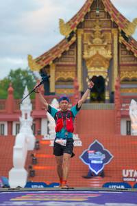 BIB: 6212
                            <button type="button" onclick="openModal(22564686)" class="btn btn-primary btn-sm float-right btn-popup" data-toggle="modal" data-target=".modal-high-quality">
                        <i class="fas fa-shopping-cart"></i> Add to Cart
                    </button>
                                            <button type="button" onclick="isThisMe(22564686, true)" class="btn btn-success btn-sm float-right btn-popup btn-isme hidden" data-toggle="tooltip" data-placement="bottom" title="นี่คือรูปของคุณใช่ไหม คลิกที่นี่เพื่อเอาเข้าอัลบั้ม">
                        <i class="fas fa-plus"></i> Add to album
                    </button>
                    <button type="button" onclick="isThisMe(22564686, false)" class="btn btn-warning btn-sm float-right btn-popup btn-isnotme hidden">
                        <i class="fas fa-ban"></i> Remove from album
                    </button>