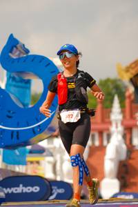 BIB: 512
                            <button type="button" onclick="openModal(22531077)" class="btn btn-primary btn-sm float-right btn-popup" data-toggle="modal" data-target=".modal-high-quality">
                        <i class="fas fa-shopping-cart"></i> Add to Cart
                    </button>
                                            <button type="button" onclick="isThisMe(22531077, true)" class="btn btn-success btn-sm float-right btn-popup btn-isme hidden" data-toggle="tooltip" data-placement="bottom" title="นี่คือรูปของคุณใช่ไหม คลิกที่นี่เพื่อเอาเข้าอัลบั้ม">
                        <i class="fas fa-plus"></i> Add to album
                    </button>
                    <button type="button" onclick="isThisMe(22531077, false)" class="btn btn-warning btn-sm float-right btn-popup btn-isnotme hidden">
                        <i class="fas fa-ban"></i> Remove from album
                    </button>