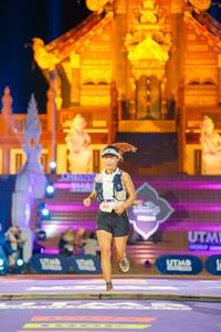 BIB: 105
                            <button type="button" onclick="openModal(22648905)" class="btn btn-primary btn-sm float-right btn-popup" data-toggle="modal" data-target=".modal-high-quality">
                        <i class="fas fa-shopping-cart"></i> Add to Cart
                    </button>
                                            <button type="button" onclick="isThisMe(22648905, true)" class="btn btn-success btn-sm float-right btn-popup btn-isme hidden" data-toggle="tooltip" data-placement="bottom" title="นี่คือรูปของคุณใช่ไหม คลิกที่นี่เพื่อเอาเข้าอัลบั้ม">
                        <i class="fas fa-plus"></i> Add to album
                    </button>
                    <button type="button" onclick="isThisMe(22648905, false)" class="btn btn-warning btn-sm float-right btn-popup btn-isnotme hidden">
                        <i class="fas fa-ban"></i> Remove from album
                    </button>