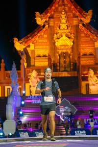 BIB: 5270
                            <button type="button" onclick="openModal(22578526)" class="btn btn-primary btn-sm float-right btn-popup" data-toggle="modal" data-target=".modal-high-quality">
                        <i class="fas fa-shopping-cart"></i> Add to Cart
                    </button>
                                            <button type="button" onclick="isThisMe(22578526, true)" class="btn btn-success btn-sm float-right btn-popup btn-isme hidden" data-toggle="tooltip" data-placement="bottom" title="นี่คือรูปของคุณใช่ไหม คลิกที่นี่เพื่อเอาเข้าอัลบั้ม">
                        <i class="fas fa-plus"></i> Add to album
                    </button>
                    <button type="button" onclick="isThisMe(22578526, false)" class="btn btn-warning btn-sm float-right btn-popup btn-isnotme hidden">
                        <i class="fas fa-ban"></i> Remove from album
                    </button>