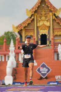 BIB: 5142
                            <button type="button" onclick="openModal(22535824)" class="btn btn-primary btn-sm float-right btn-popup" data-toggle="modal" data-target=".modal-high-quality">
                        <i class="fas fa-shopping-cart"></i> Add to Cart
                    </button>
                                            <button type="button" onclick="isThisMe(22535824, true)" class="btn btn-success btn-sm float-right btn-popup btn-isme hidden" data-toggle="tooltip" data-placement="bottom" title="นี่คือรูปของคุณใช่ไหม คลิกที่นี่เพื่อเอาเข้าอัลบั้ม">
                        <i class="fas fa-plus"></i> Add to album
                    </button>
                    <button type="button" onclick="isThisMe(22535824, false)" class="btn btn-warning btn-sm float-right btn-popup btn-isnotme hidden">
                        <i class="fas fa-ban"></i> Remove from album
                    </button>