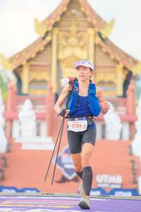 BIB: 5124
                            <button type="button" onclick="openModal(22542588)" class="btn btn-primary btn-sm float-right btn-popup" data-toggle="modal" data-target=".modal-high-quality">
                        <i class="fas fa-shopping-cart"></i> Add to Cart
                    </button>
                                            <button type="button" onclick="isThisMe(22542588, true)" class="btn btn-success btn-sm float-right btn-popup btn-isme hidden" data-toggle="tooltip" data-placement="bottom" title="นี่คือรูปของคุณใช่ไหม คลิกที่นี่เพื่อเอาเข้าอัลบั้ม">
                        <i class="fas fa-plus"></i> Add to album
                    </button>
                    <button type="button" onclick="isThisMe(22542588, false)" class="btn btn-warning btn-sm float-right btn-popup btn-isnotme hidden">
                        <i class="fas fa-ban"></i> Remove from album
                    </button>