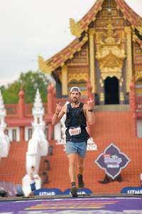 BIB: 5052
                            <button type="button" onclick="openModal(22531527)" class="btn btn-primary btn-sm float-right btn-popup" data-toggle="modal" data-target=".modal-high-quality">
                        <i class="fas fa-shopping-cart"></i> Add to Cart
                    </button>
                                            <button type="button" onclick="isThisMe(22531527, true)" class="btn btn-success btn-sm float-right btn-popup btn-isme hidden" data-toggle="tooltip" data-placement="bottom" title="นี่คือรูปของคุณใช่ไหม คลิกที่นี่เพื่อเอาเข้าอัลบั้ม">
                        <i class="fas fa-plus"></i> Add to album
                    </button>
                    <button type="button" onclick="isThisMe(22531527, false)" class="btn btn-warning btn-sm float-right btn-popup btn-isnotme hidden">
                        <i class="fas fa-ban"></i> Remove from album
                    </button>