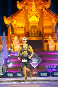 BIB: 5956
                            <button type="button" onclick="openModal(22646376)" class="btn btn-primary btn-sm float-right btn-popup" data-toggle="modal" data-target=".modal-high-quality">
                        <i class="fas fa-shopping-cart"></i> Add to Cart
                    </button>
                                            <button type="button" onclick="isThisMe(22646376, true)" class="btn btn-success btn-sm float-right btn-popup btn-isme hidden" data-toggle="tooltip" data-placement="bottom" title="นี่คือรูปของคุณใช่ไหม คลิกที่นี่เพื่อเอาเข้าอัลบั้ม">
                        <i class="fas fa-plus"></i> Add to album
                    </button>
                    <button type="button" onclick="isThisMe(22646376, false)" class="btn btn-warning btn-sm float-right btn-popup btn-isnotme hidden">
                        <i class="fas fa-ban"></i> Remove from album
                    </button>